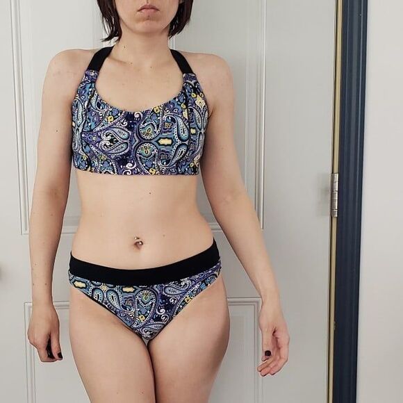 Athleta Paisley Bikini‎ - Picture 1 of 5